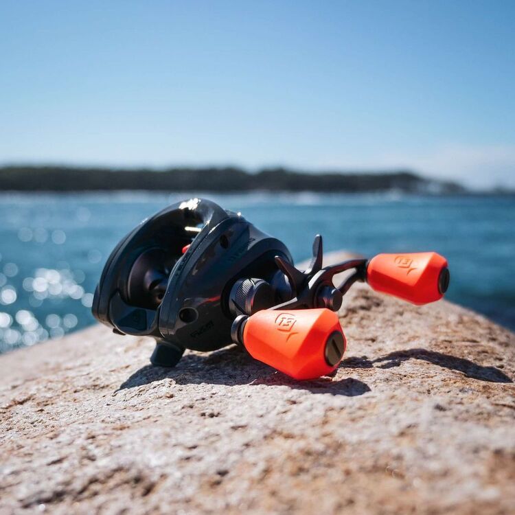 13 Fishing Concept Z Slide 6.8:1 RH Baitcast Reel | Anaconda 13 Fishing Concept Z Slide 6.8:1 RH Baitcast Reel | Anaconda
