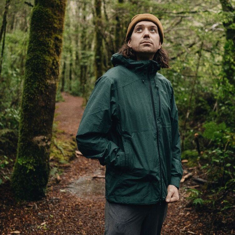 Mountain Designs Men's Stratus Rain Jacket Trekking Green Medium