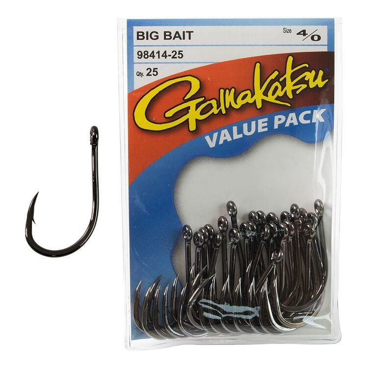 10 Best Fishing Hooks For Beginners (Circle, Barbless, and More)