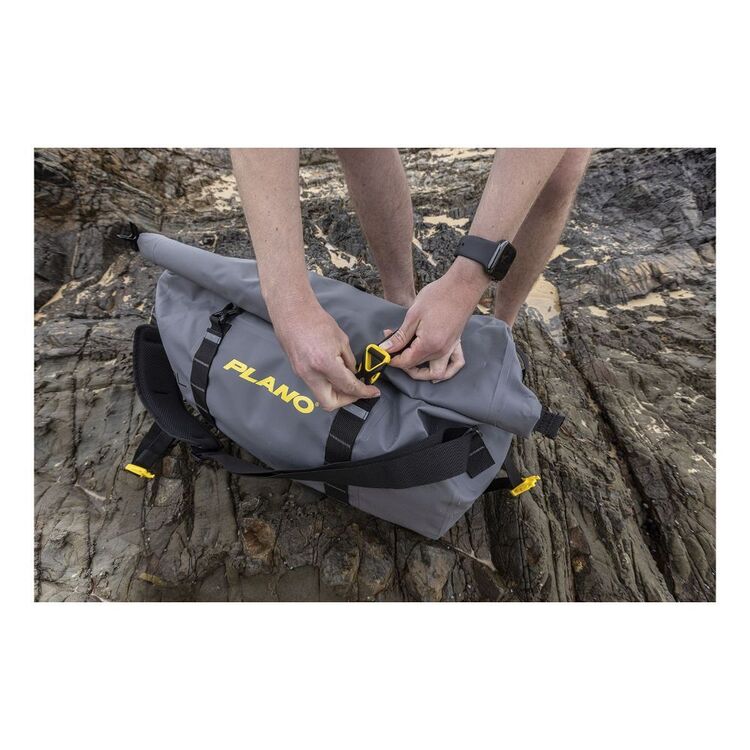 Plano Z Series Waterproof Duffle Bag Grey