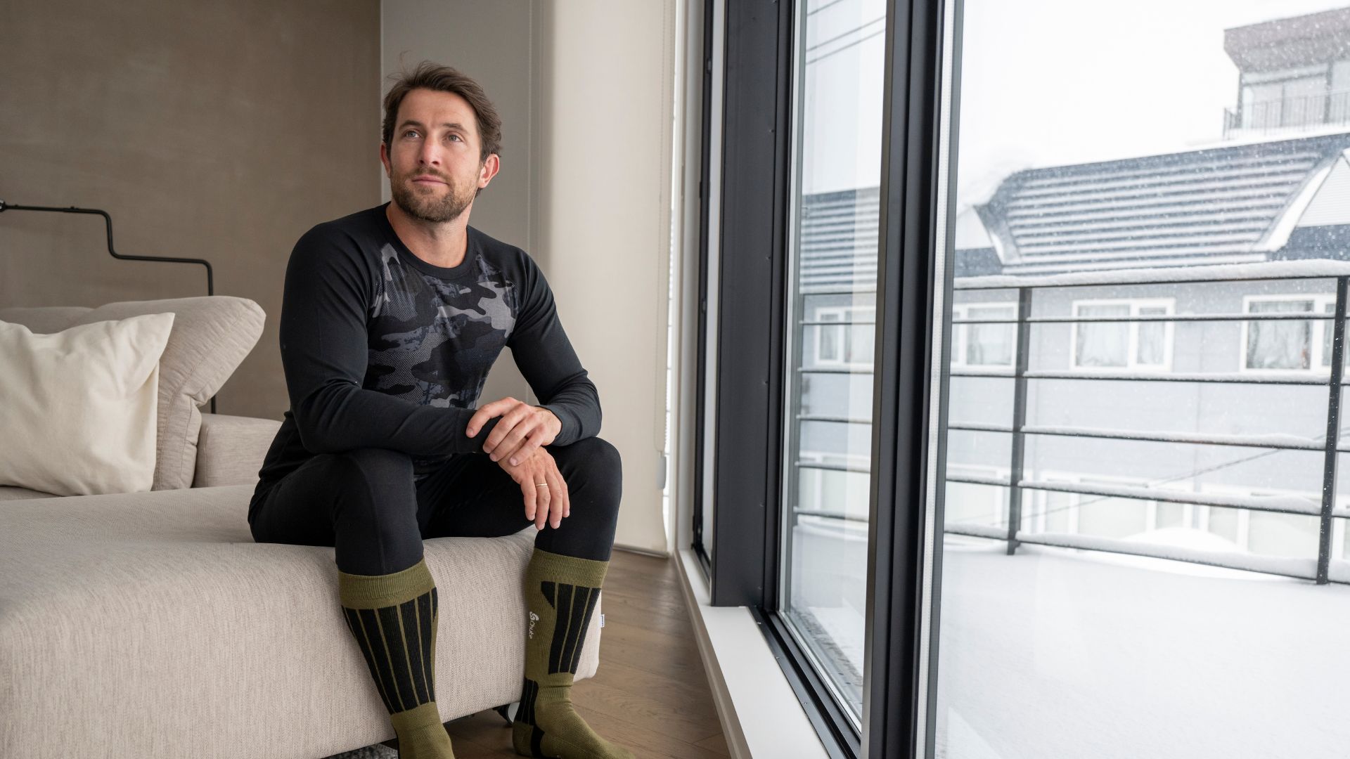 Best Base Layers & Thermals For the Snow | Anaconda