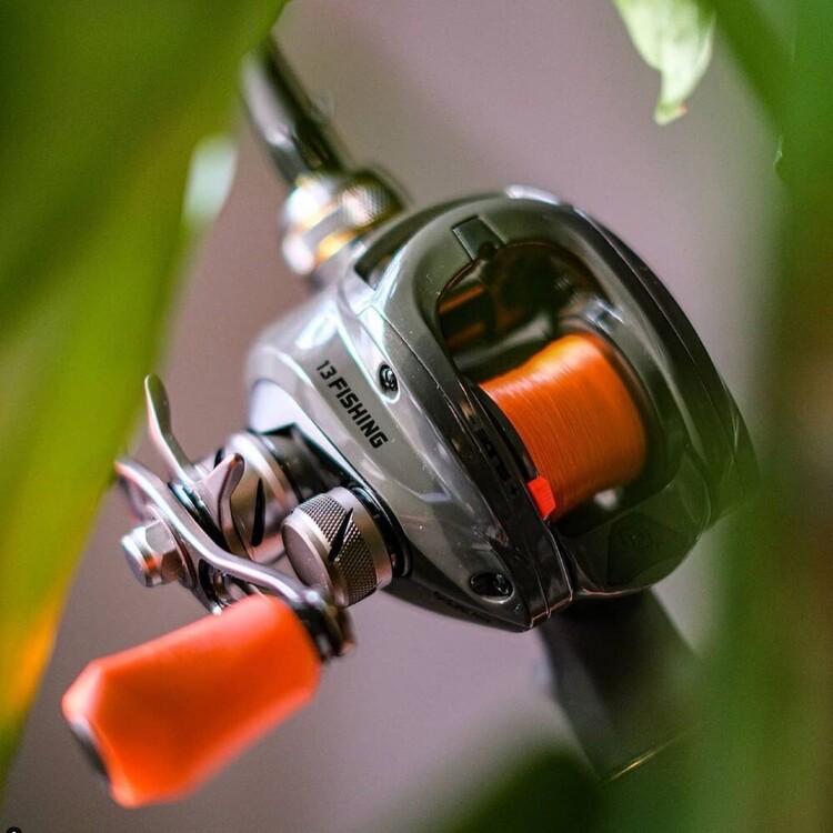 13 Fishing Concept Z Slide 6.8:1 RH Baitcast Reel | Anaconda 13 Fishing Concept Z Slide 6.8:1 RH Baitcast Reel | Anaconda