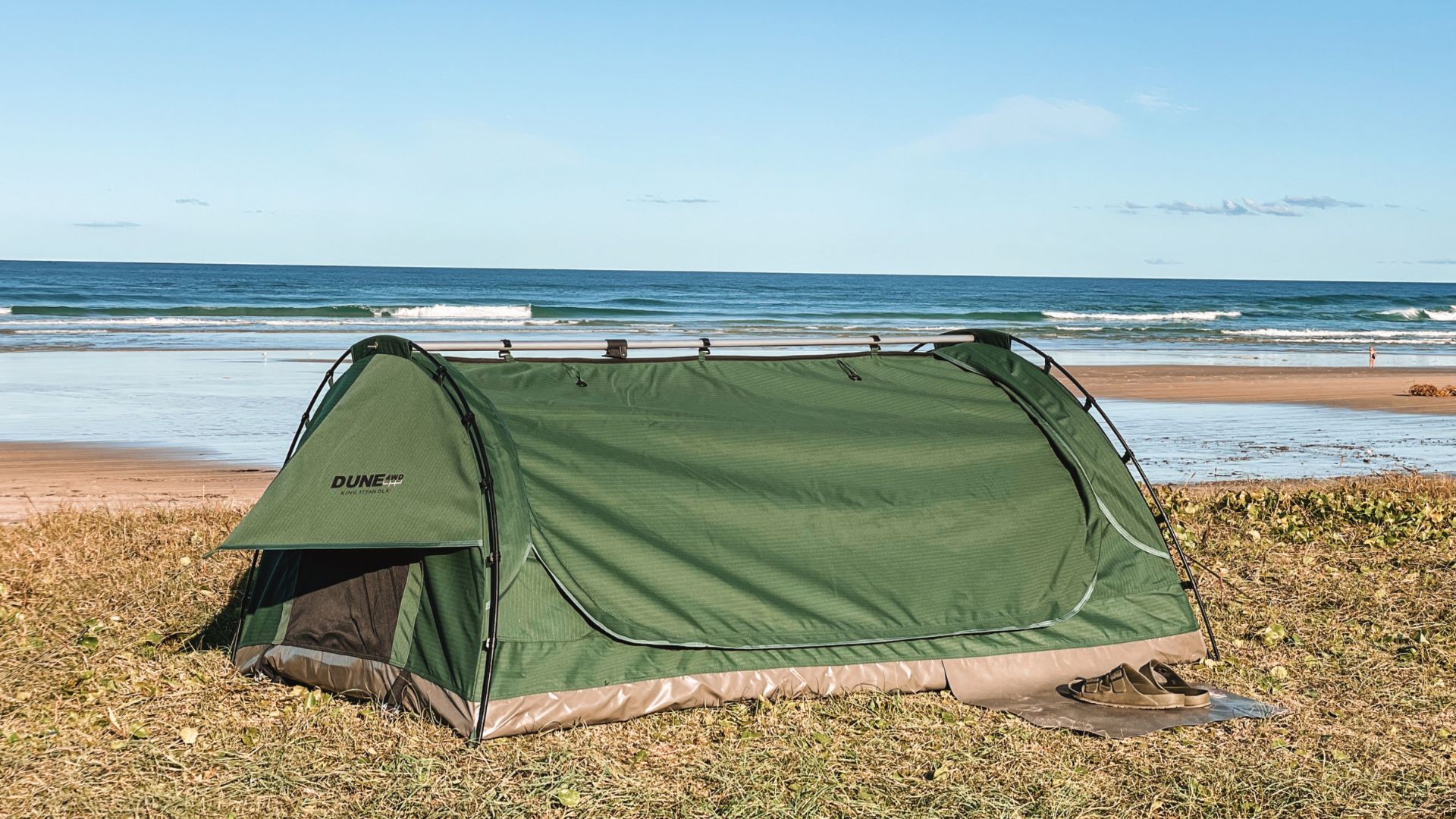 Dune 4WD King Titan Deluxe Olive Double Swag by the beach